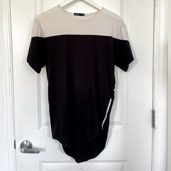 Unisex Two Toned T-Shirt w/Zipper Detail - Picture 2 of 6